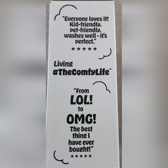 NWB THE COMFY ORIGINAL SHERPA-LINED WEARABLE HOODED BLANKET - Picture 5 of 6